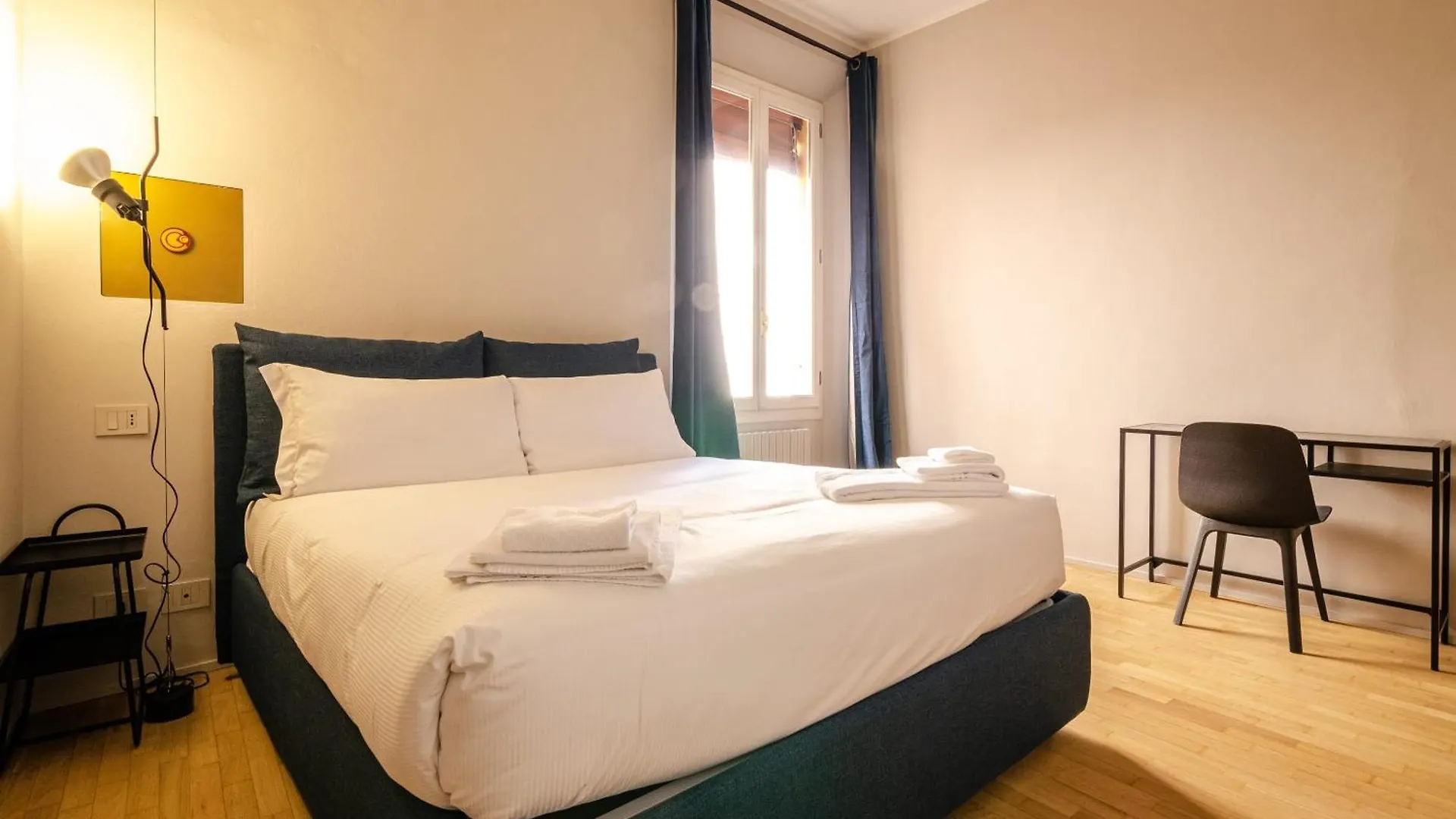 Luxury 2Bed Apartment In Top Location Bologna Italy