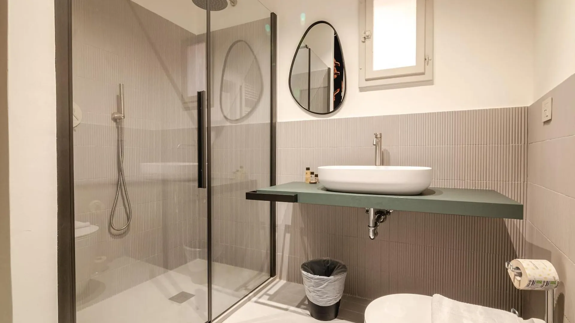 Luxury 2Bed Apartment In Top Location Bologna
